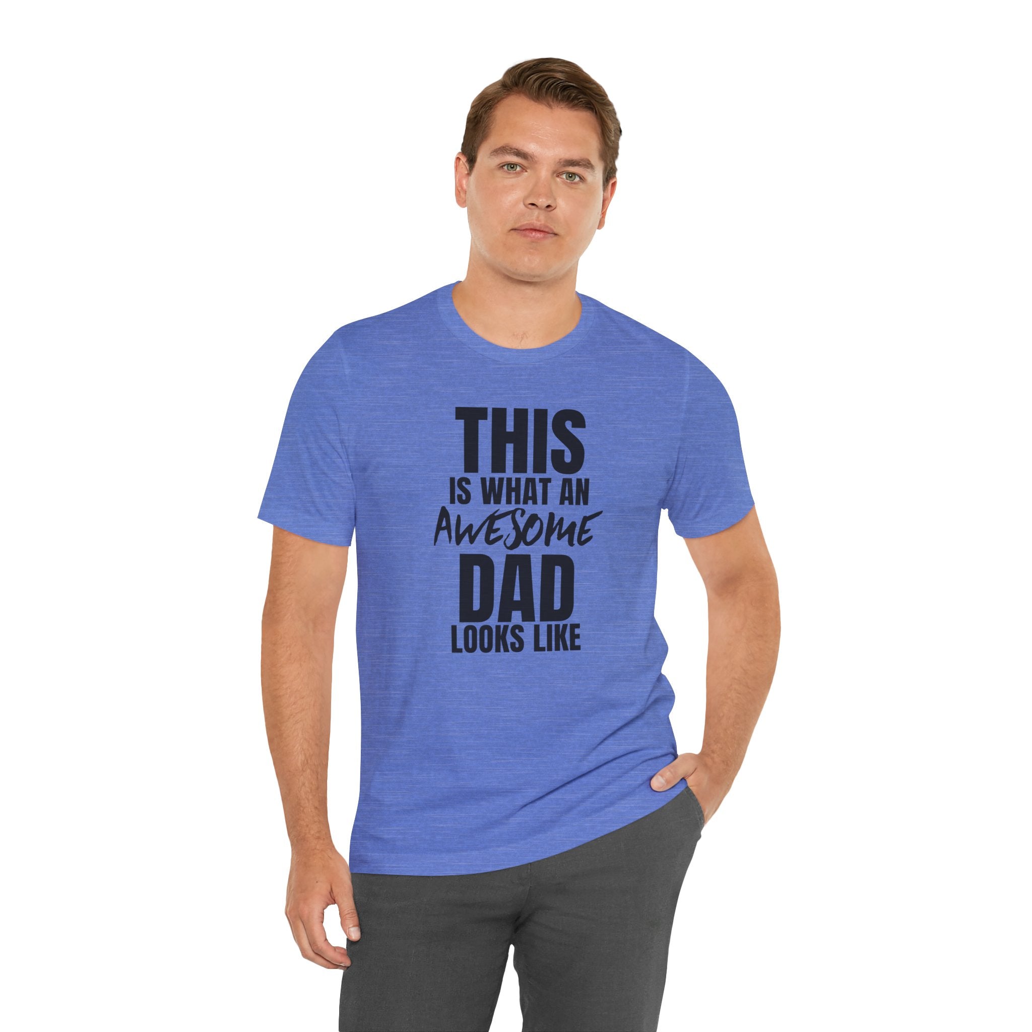 This Is What an Awesome Dad Looks Like - T-Shirt
