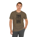 This Is What an Awesome Dad Looks Like - T-Shirt