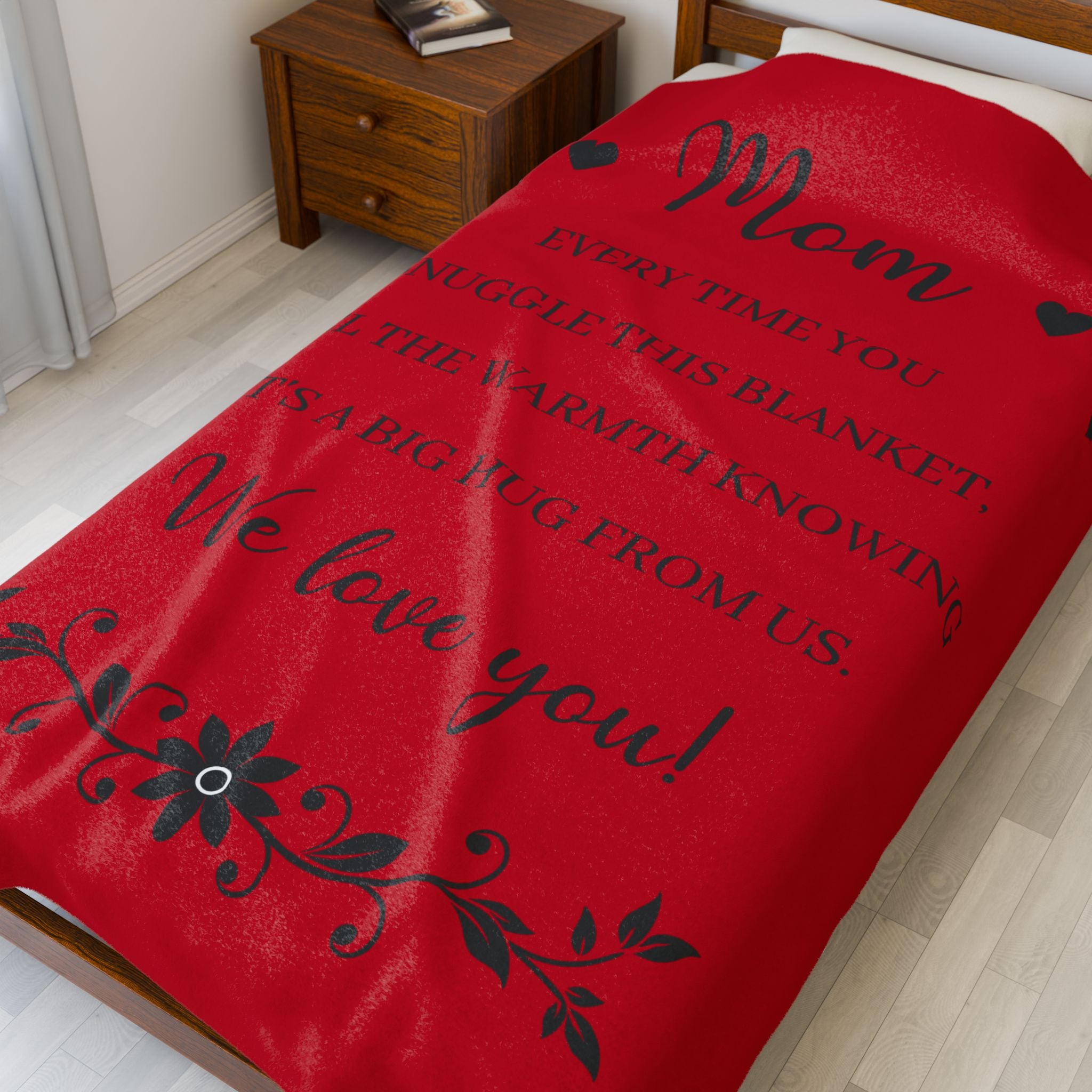 Hug Mom - Throw Blanket