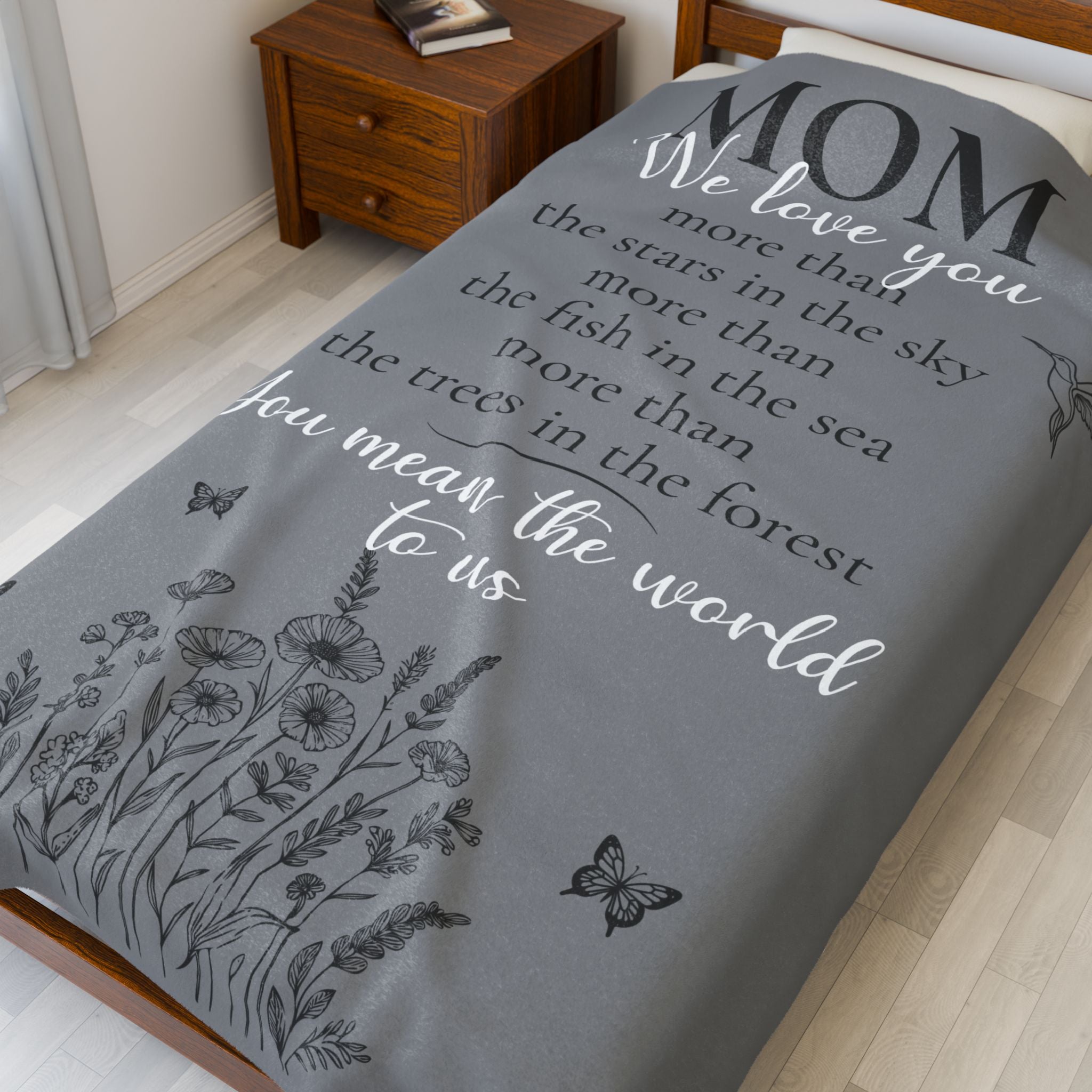 We Love You Mom - Throw Blanket