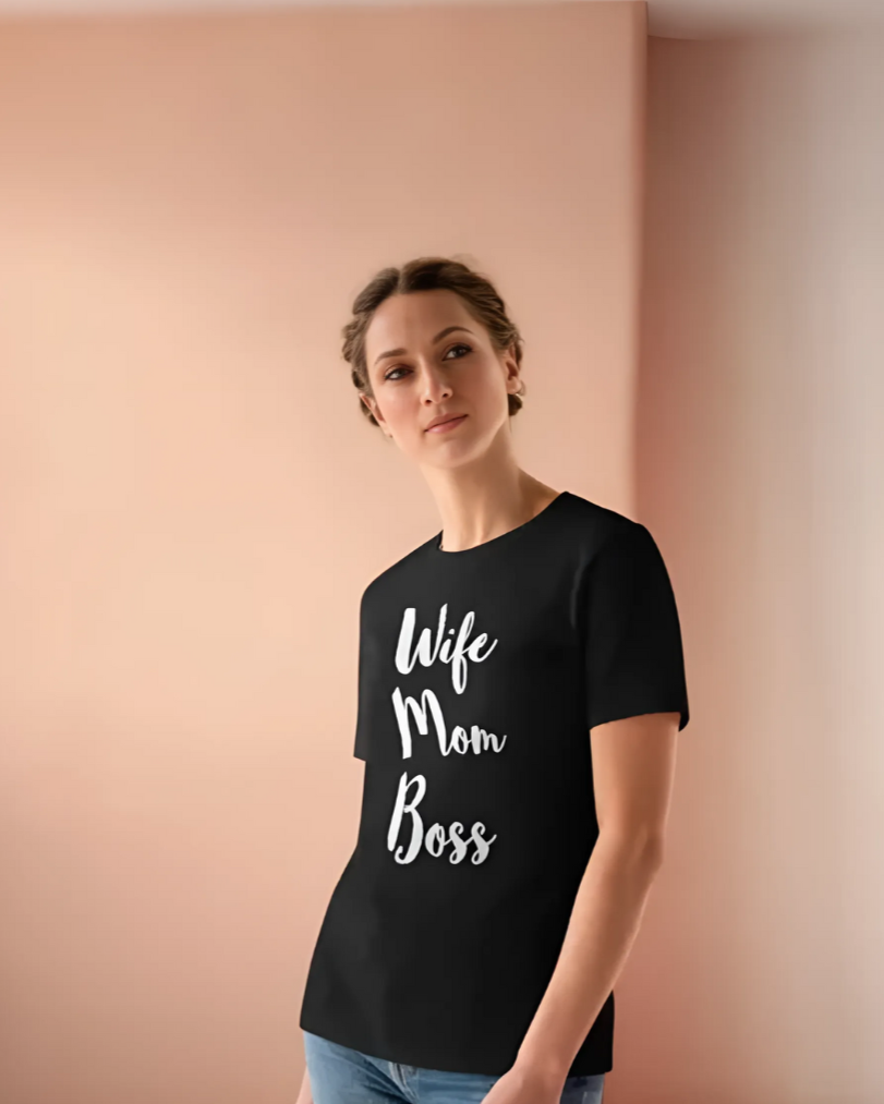Wife_Mom_Boss_-_T-shirt_b7bdd098-6192-48f1-a476-fedcd7747812.png